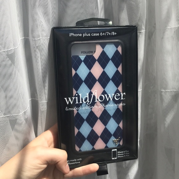 Wildflowers Accessories - wildflower case! 2/$50